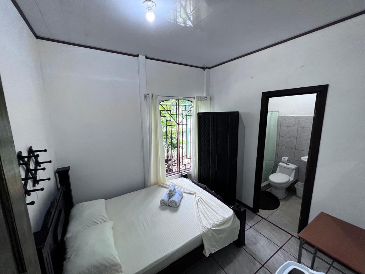 Natural Experience House Тортугеро Екстериор снимка